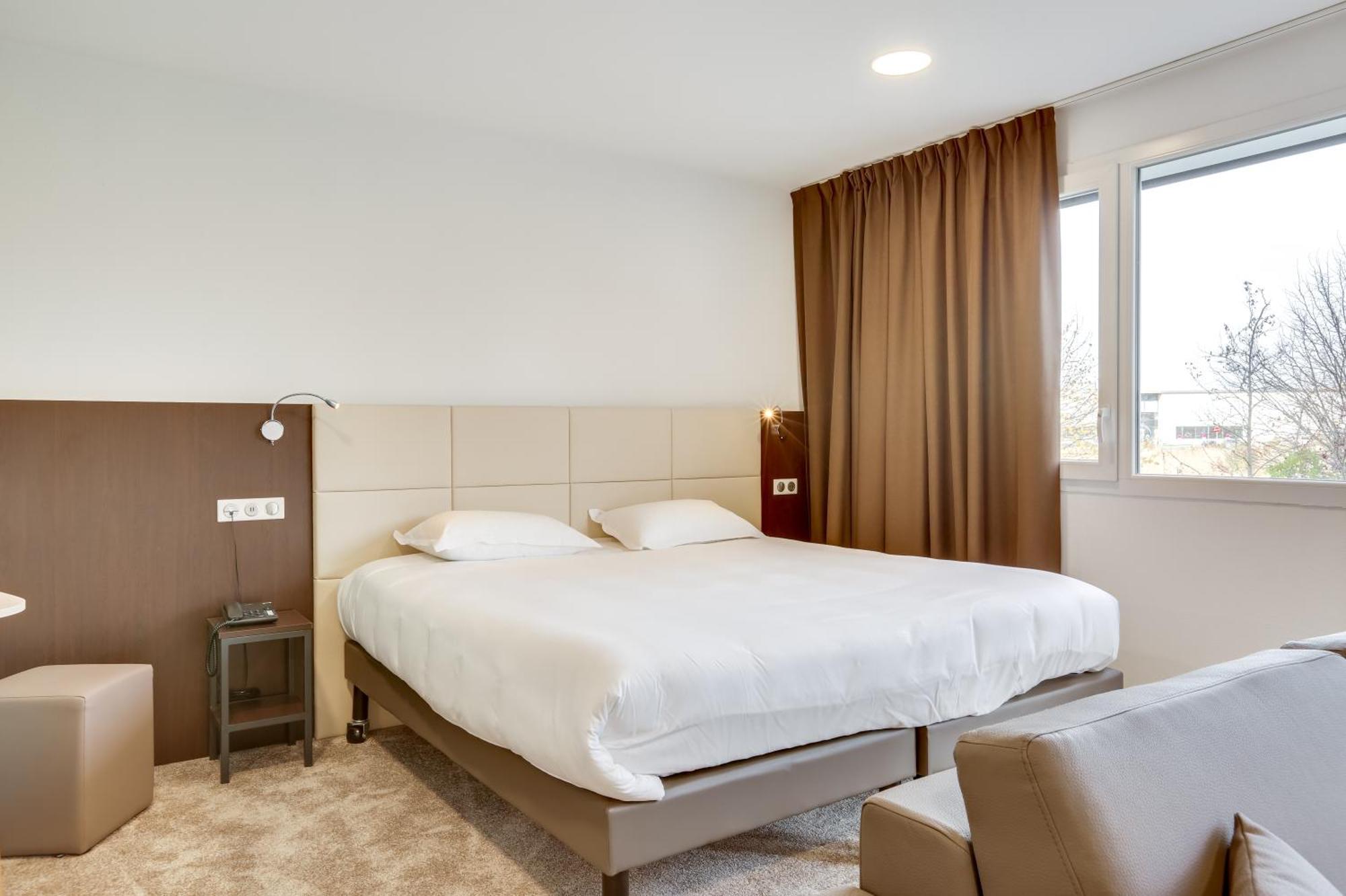The Originals City, Memorial Hotel